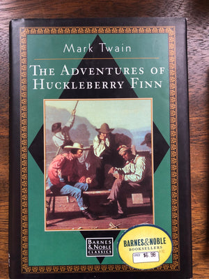 The Adventures of Huckleberry Finn : Mark Twain