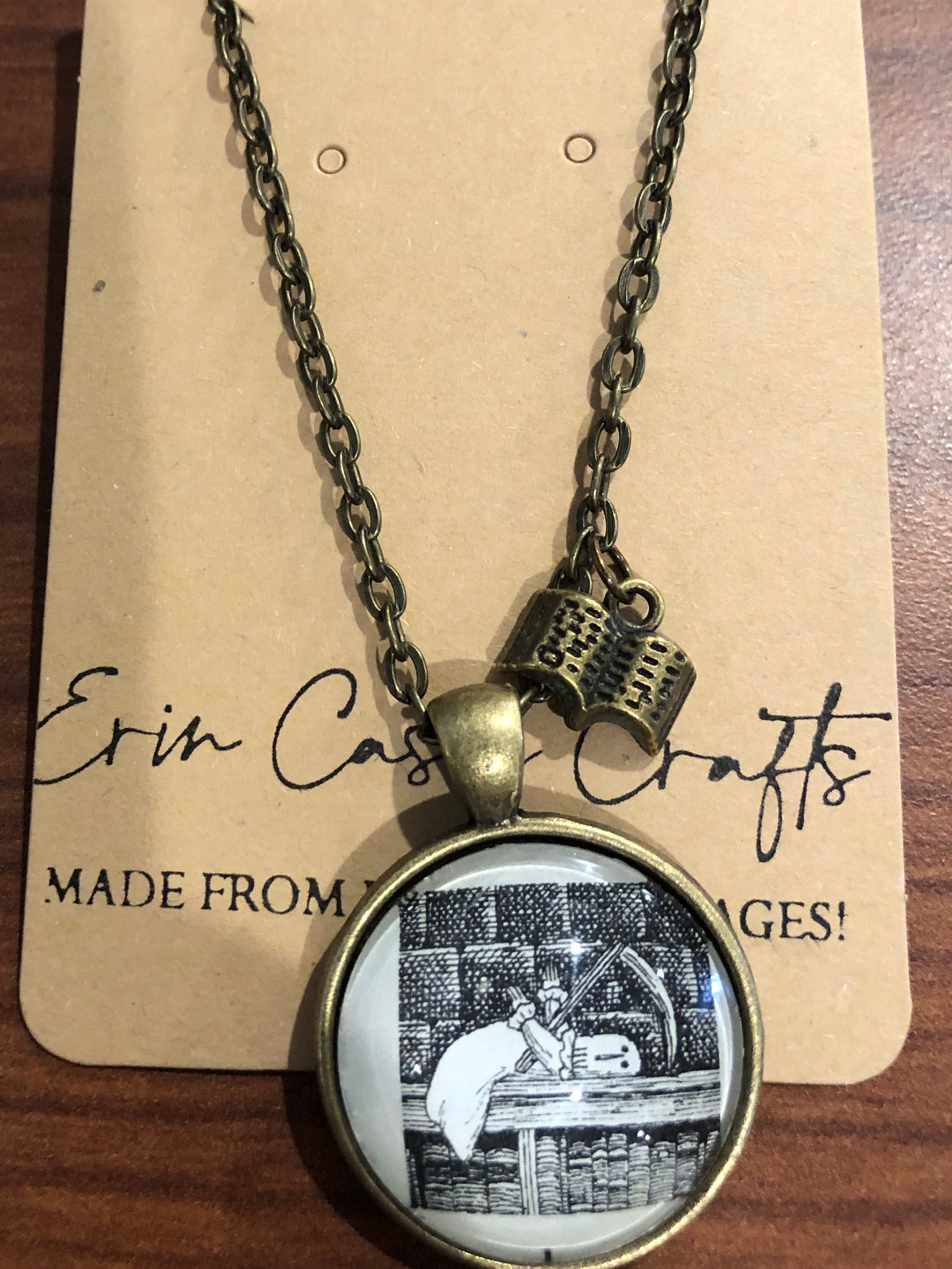 Dracula Necklace